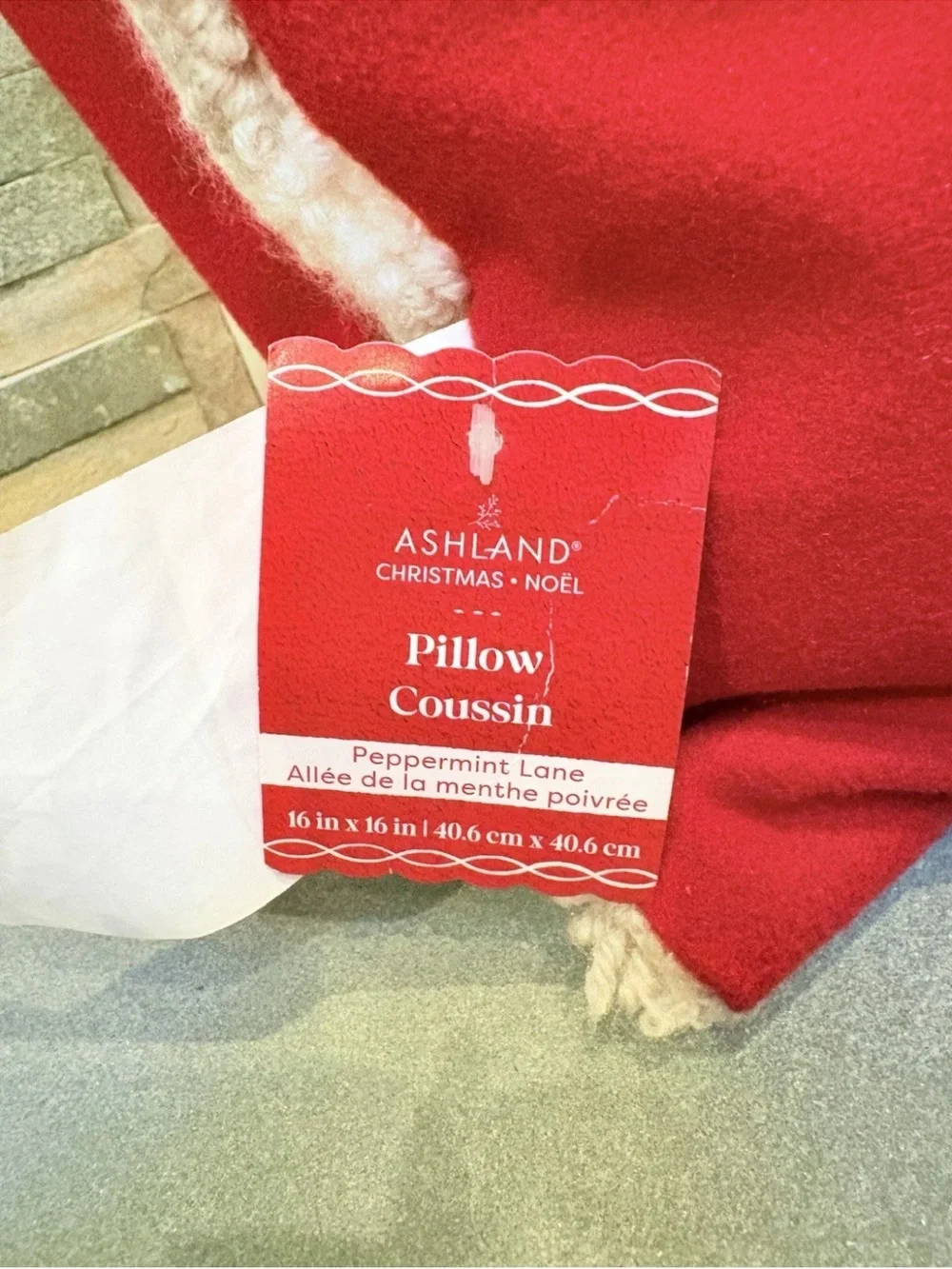 Ashland Santa Face Hooked Pillow with Red Hat and Black Glasses